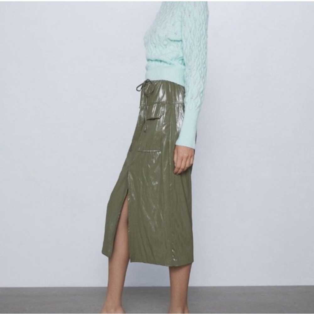 Zara Faux Green Vinyl Midi Skirt NWOT - image 6