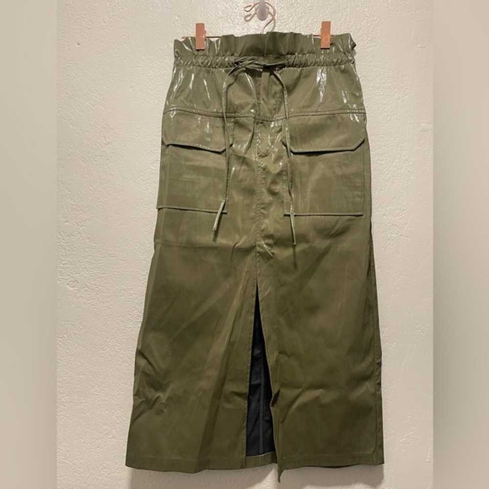 Zara Faux Green Vinyl Midi Skirt NWOT - image 9