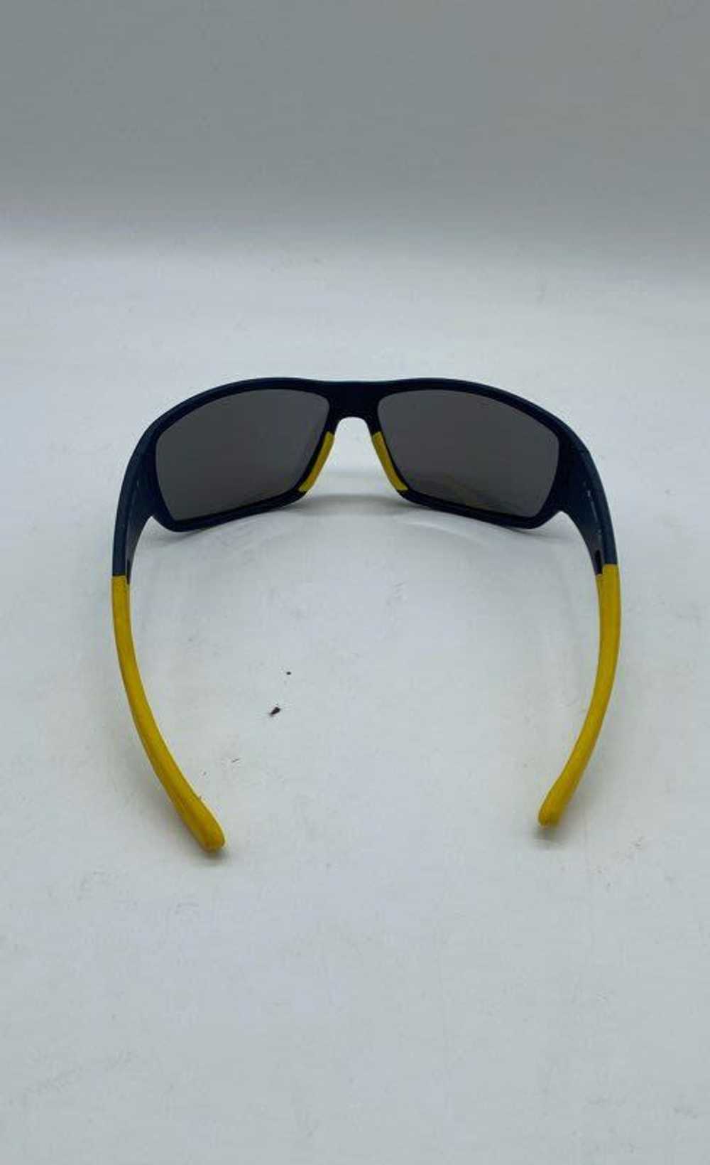 Columbia & 2 Unbranded Mullticolor Sunglasses - S… - image 4