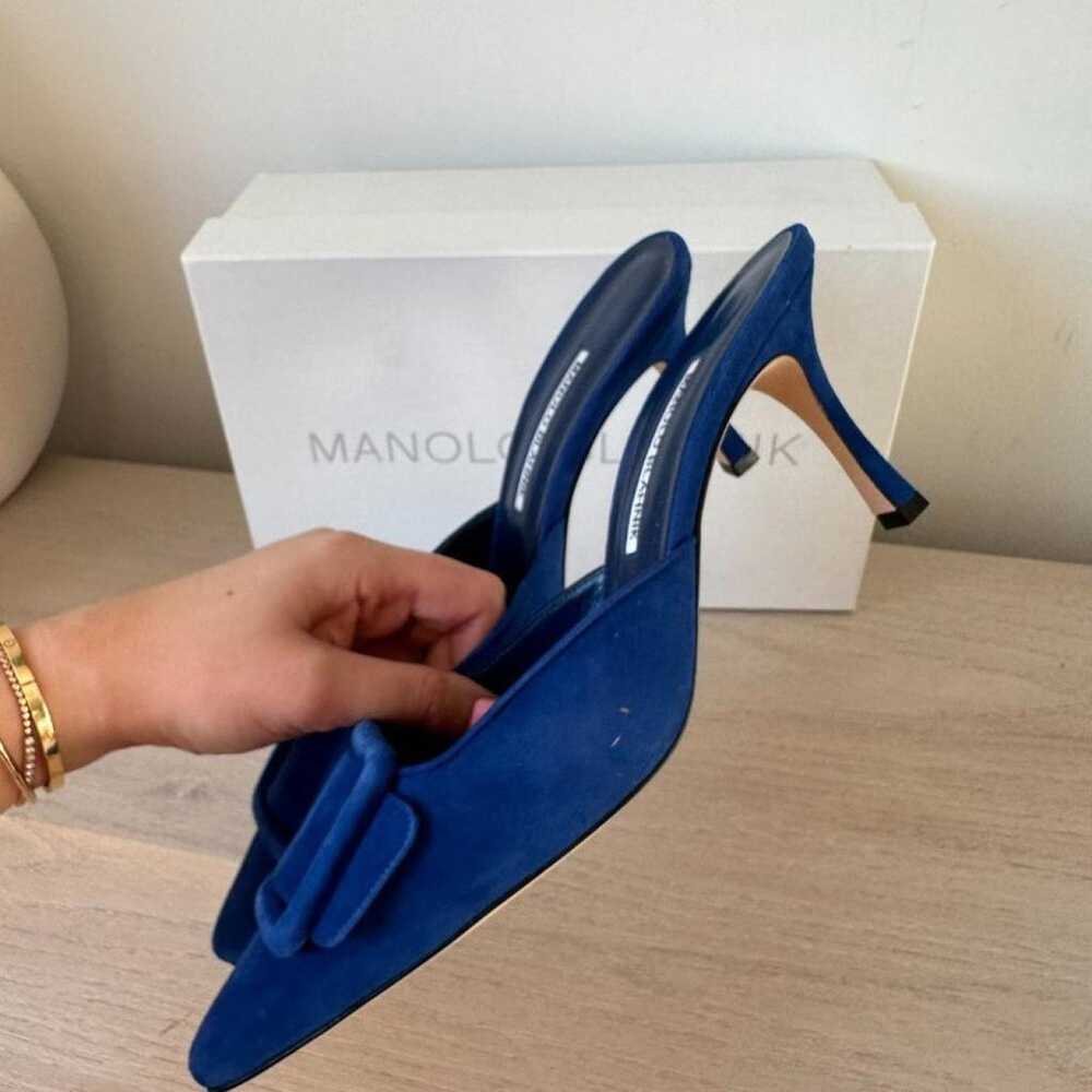 Manolo Blahnik Maysale heels - image 11