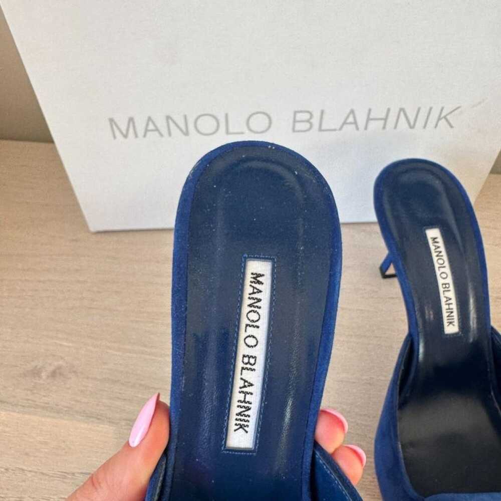 Manolo Blahnik Maysale heels - image 9