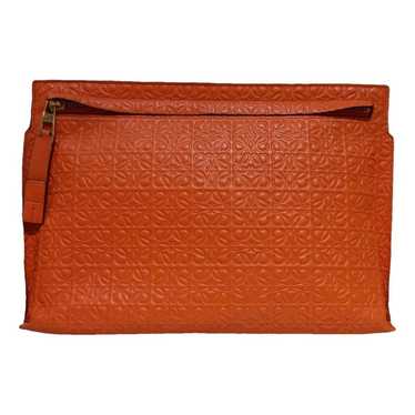 Loewe T Pouch leather clutch bag