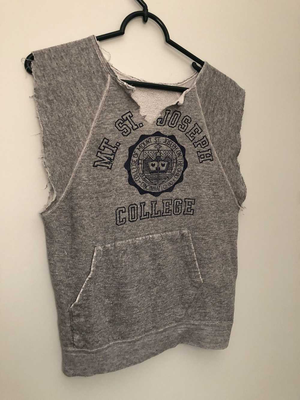 American College × Collegiate × Vintage Vintage T… - image 2