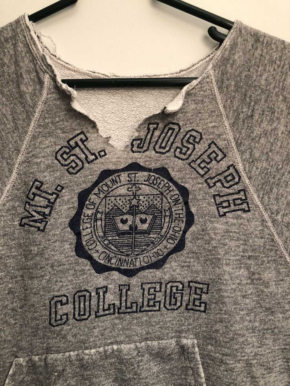 American College × Collegiate × Vintage Vintage T… - image 4