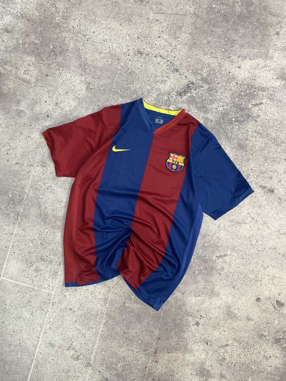 F.C. Barcelona × Nike × Soccer Jersey Vintage Nik… - image 2