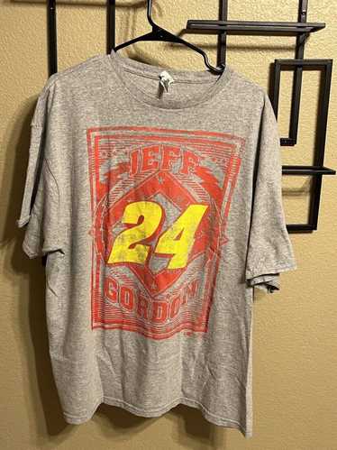 Delta Y2K Rare Jeff Gordon DuPont NASCAR 2002 Raci