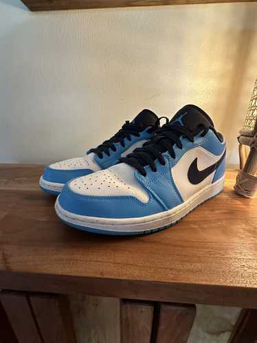 Jordan Brand Gently Used Jordan 1 Low UNC