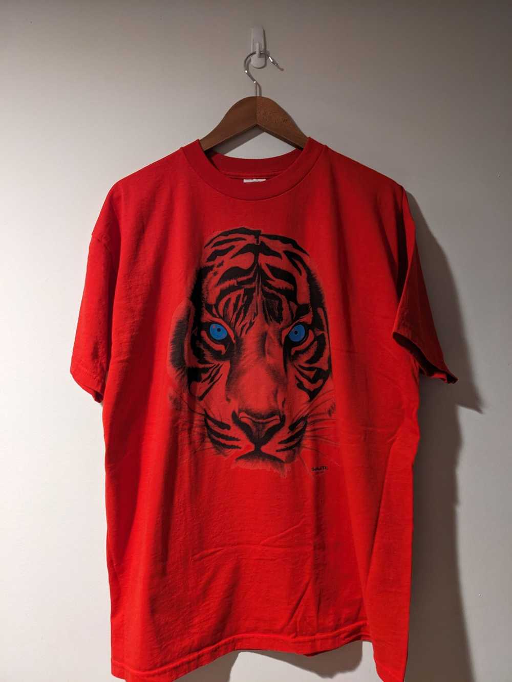 Animal Tee × Streetwear × Vintage Vintage Y2K Tig… - image 1