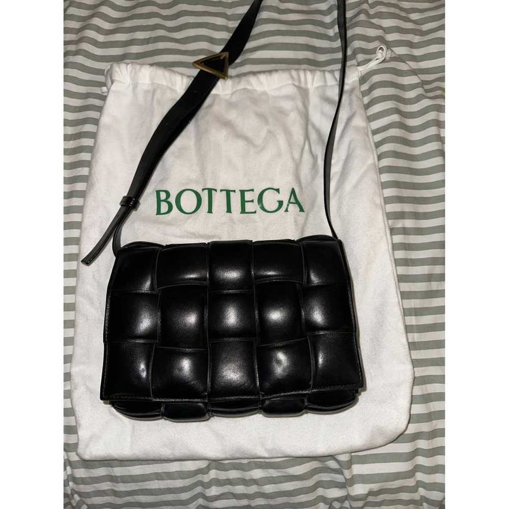 Bottega Veneta Cassette leather crossbody bag - image 2