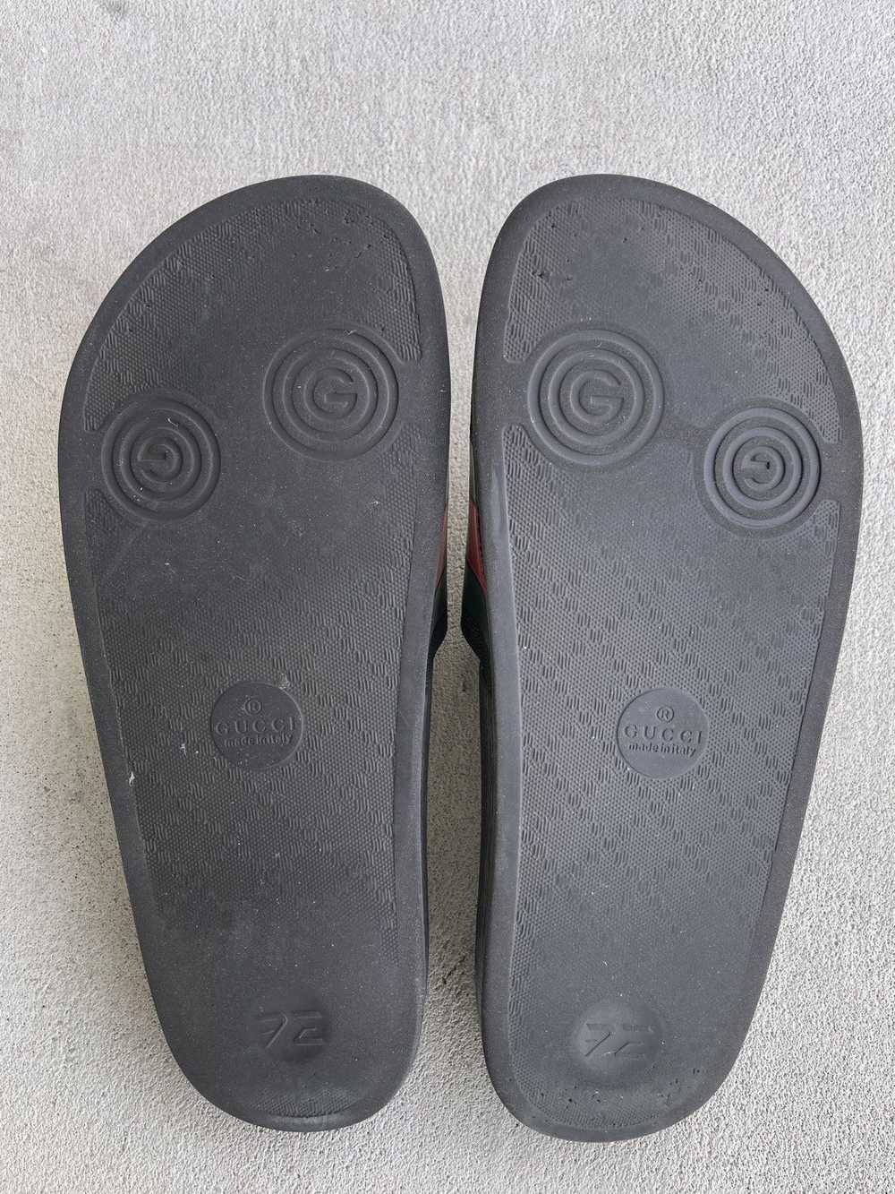 Gucci STEAL! Gucci OG Rubber Slides - image 6