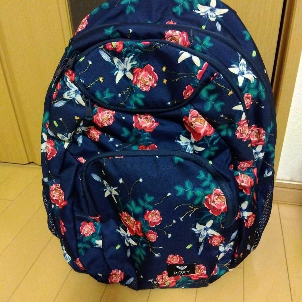 ROXY backpack with large capacity, floral pattern… - image 1