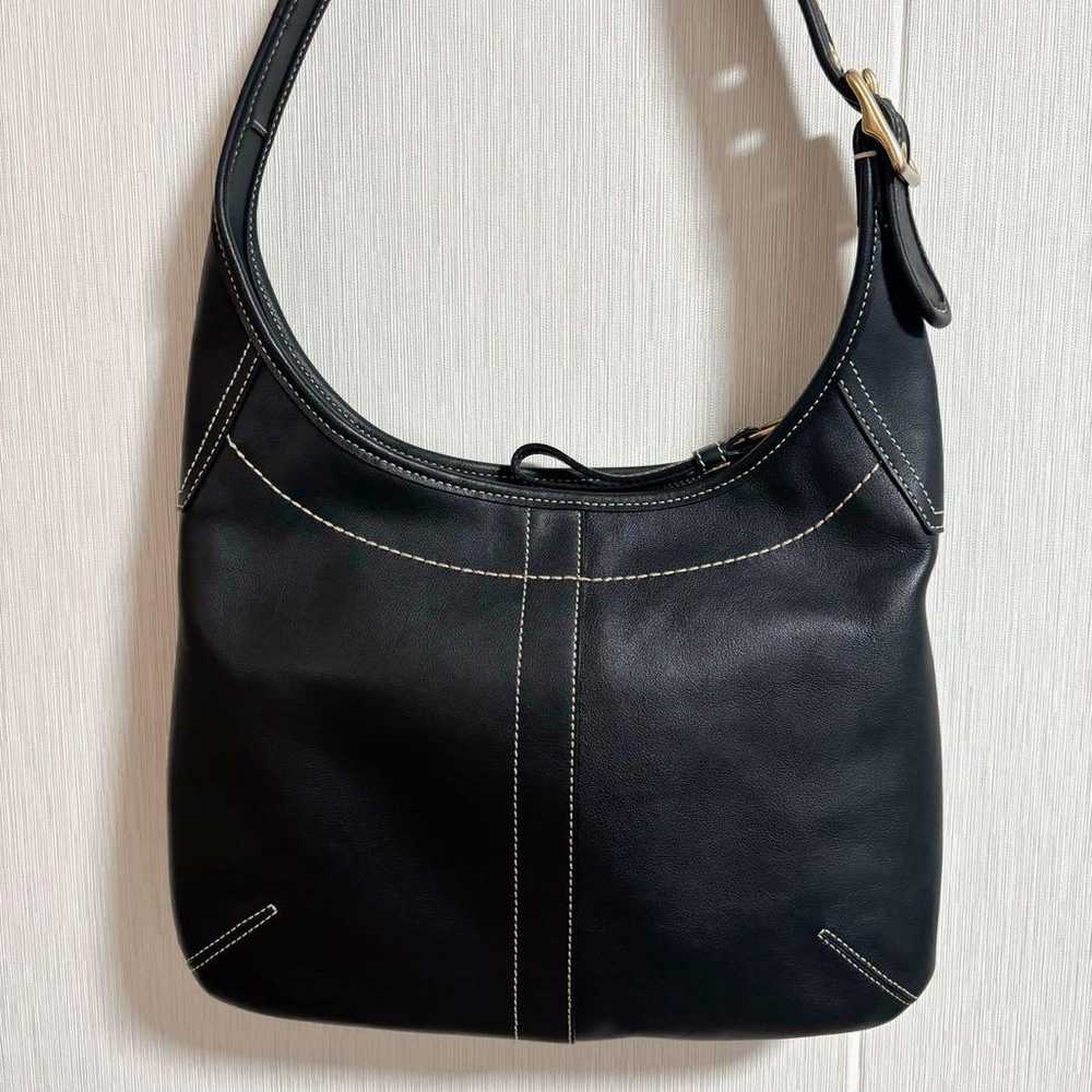 COACH Coach 10746 Genuine Leather Shoulder Bag - image 2