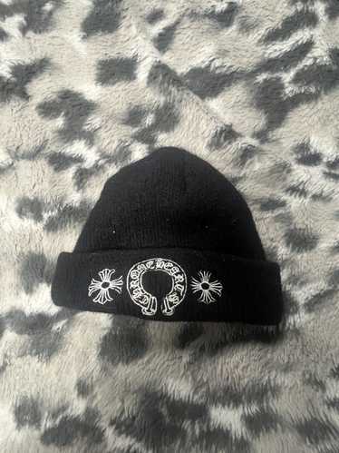 C hrome orders Hearts horseshoe beanie