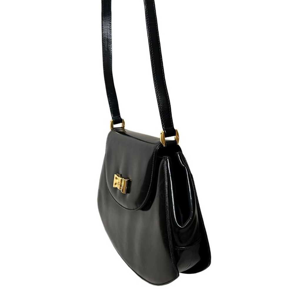 Gucci vintage ribbon leather shoulder bag with bl… - image 4