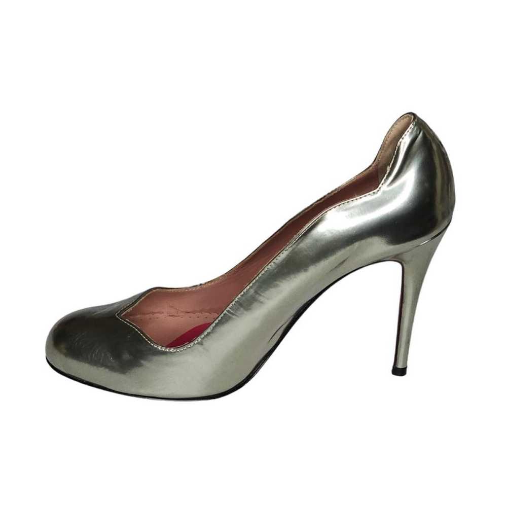 Red Valentino Garavani Leather heels - image 2