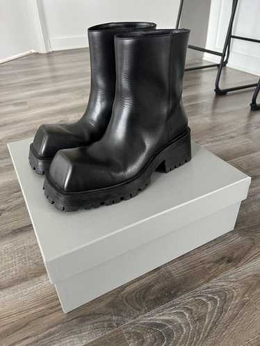 Balenciaga Calfskin Leather Trooper Boots