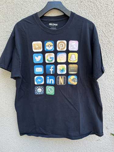 Gildan × Vintage 2000's iPhone Apps Tee