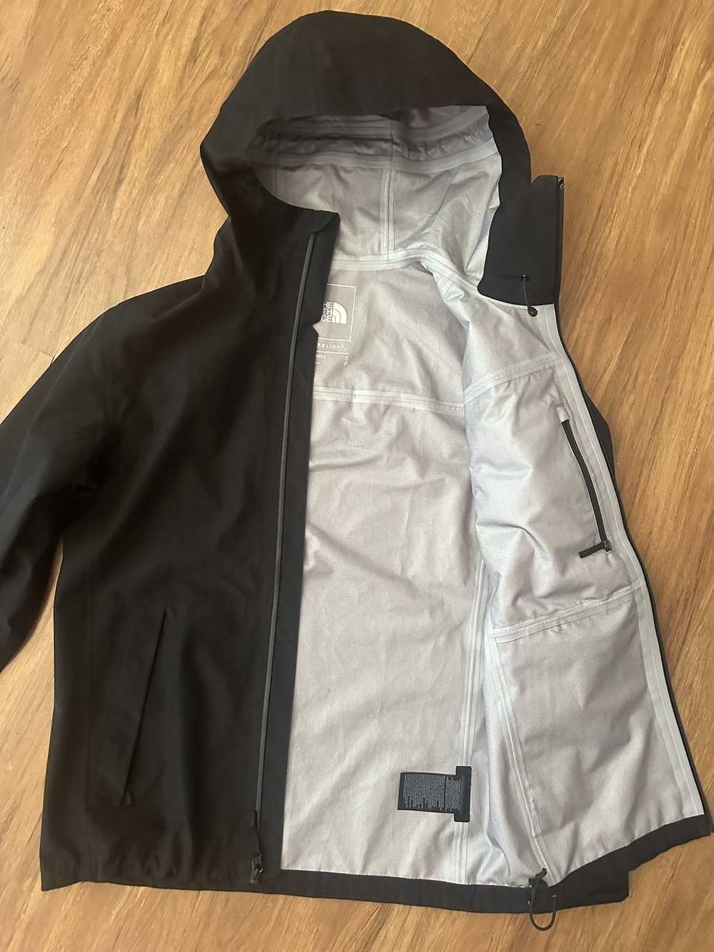 The North Face The North Face Futurelight Rain Ja… - image 3