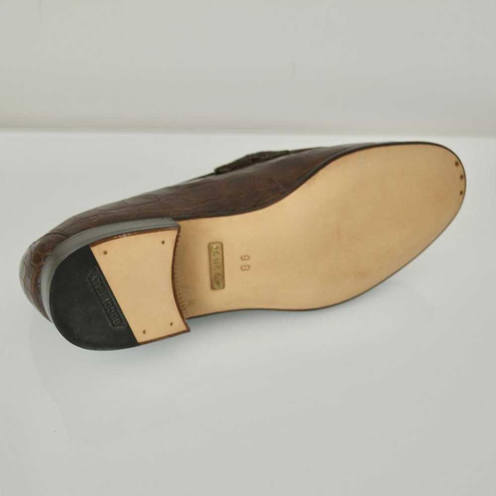 Gucci Crocodile flats - image 10