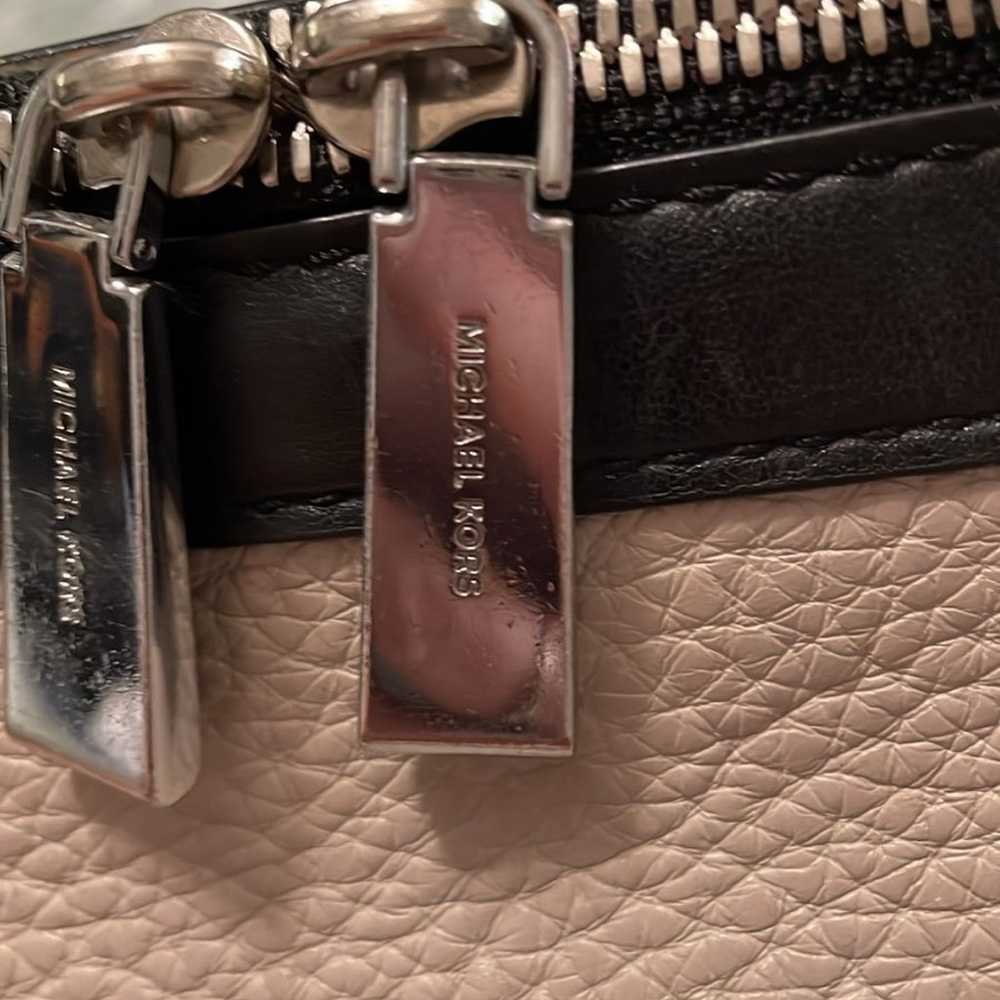 MICHAEL Micheal Kors Crossbody - image 5