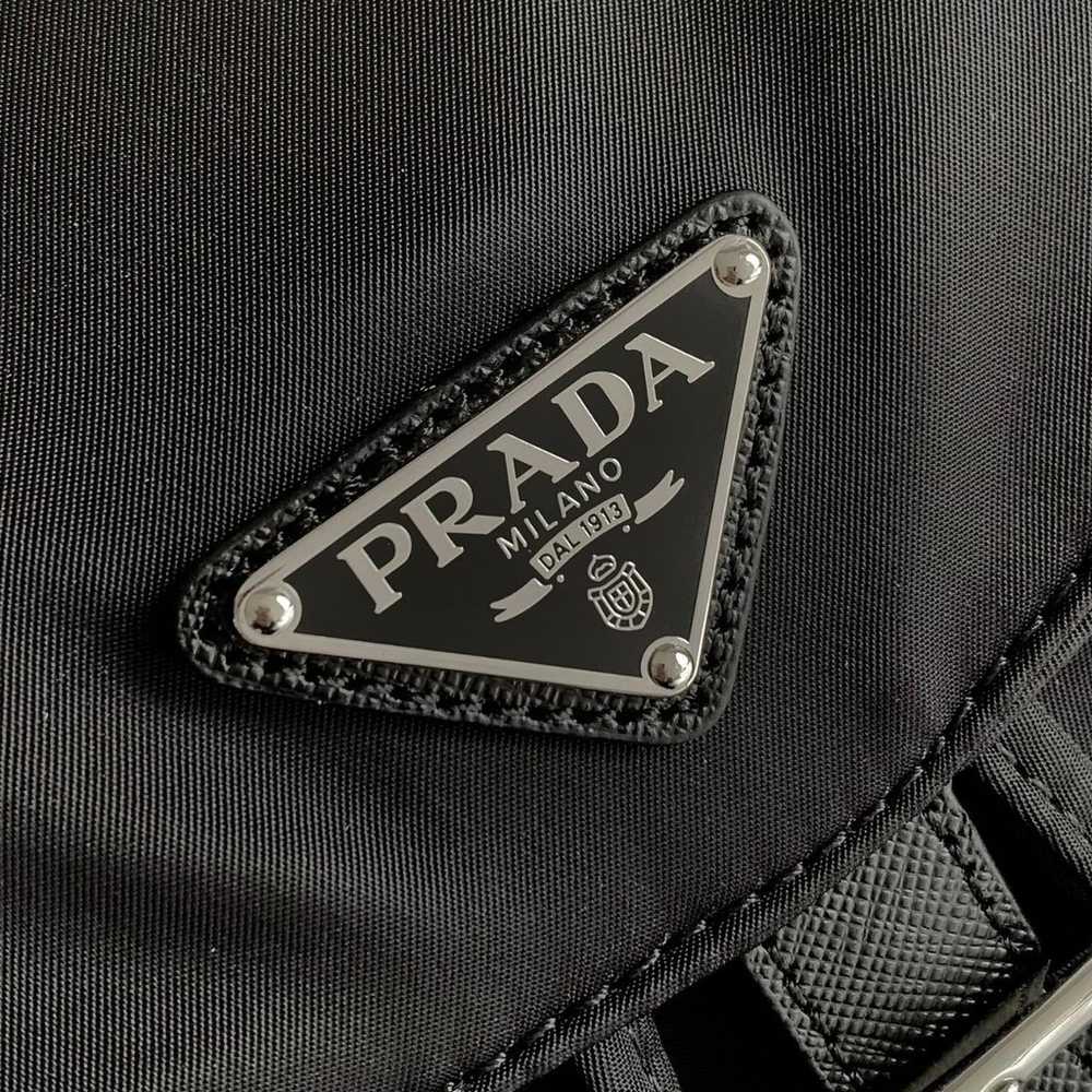 Prada Shoulder Bags - image 6