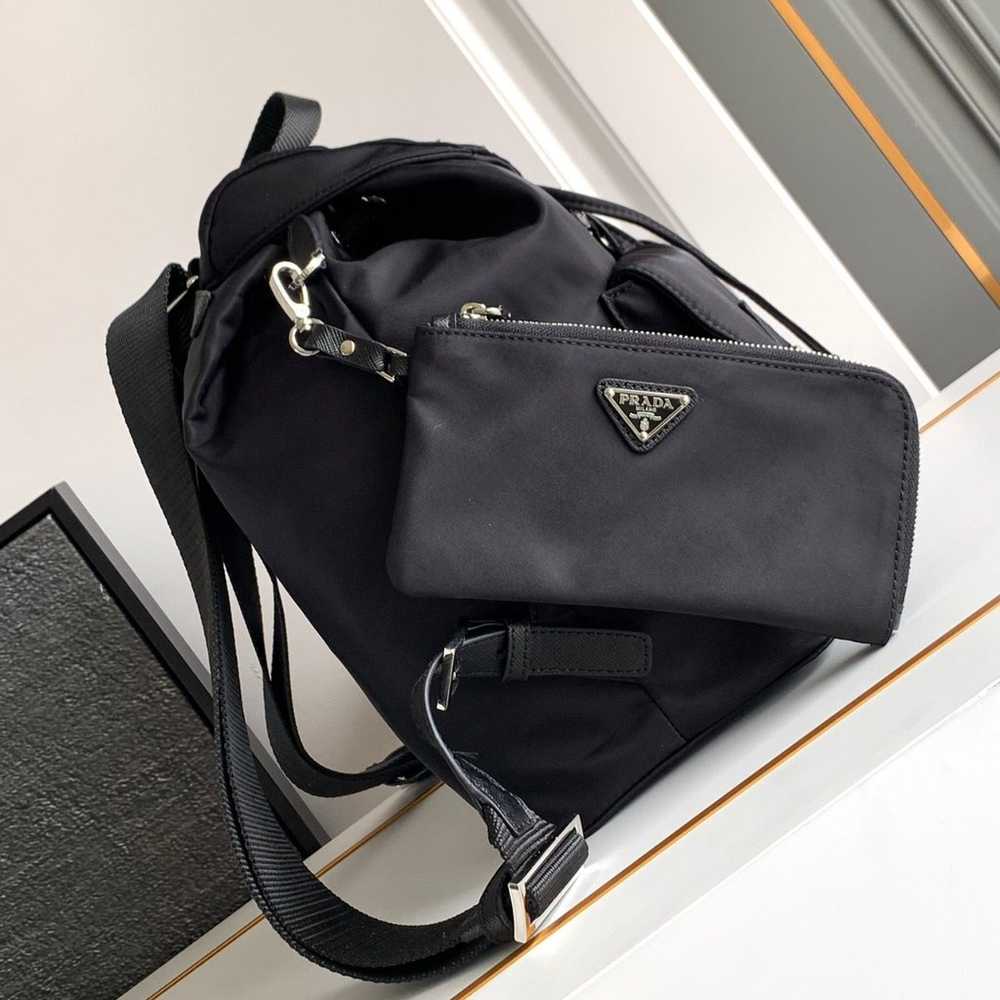 Prada Shoulder Bags - image 9