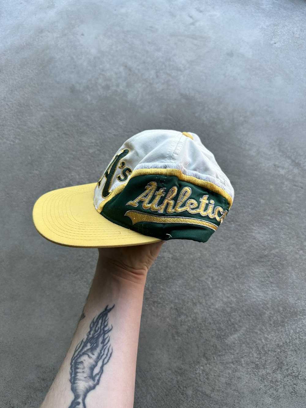 Archival Clothing × New Era × Starter 90s Oakland… - image 2