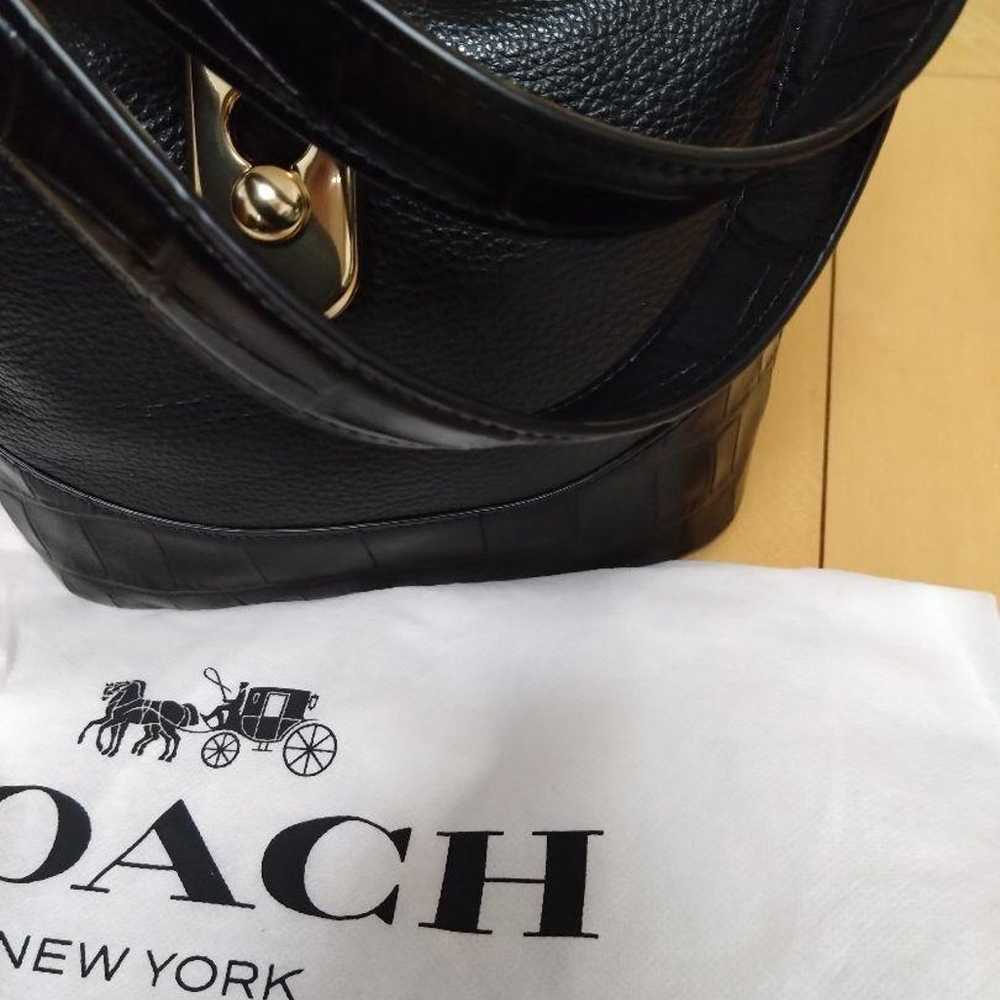 COACH bag in excellent condition - image 2