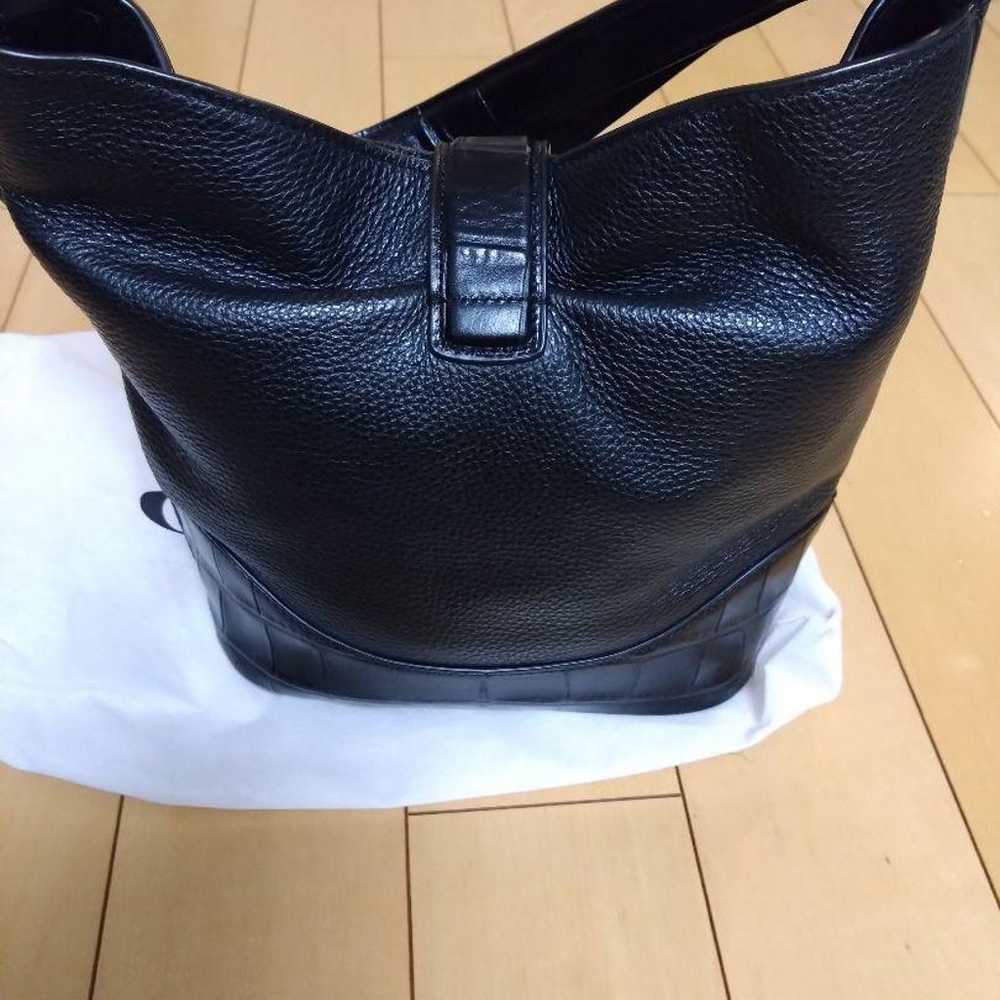 COACH bag in excellent condition - image 4