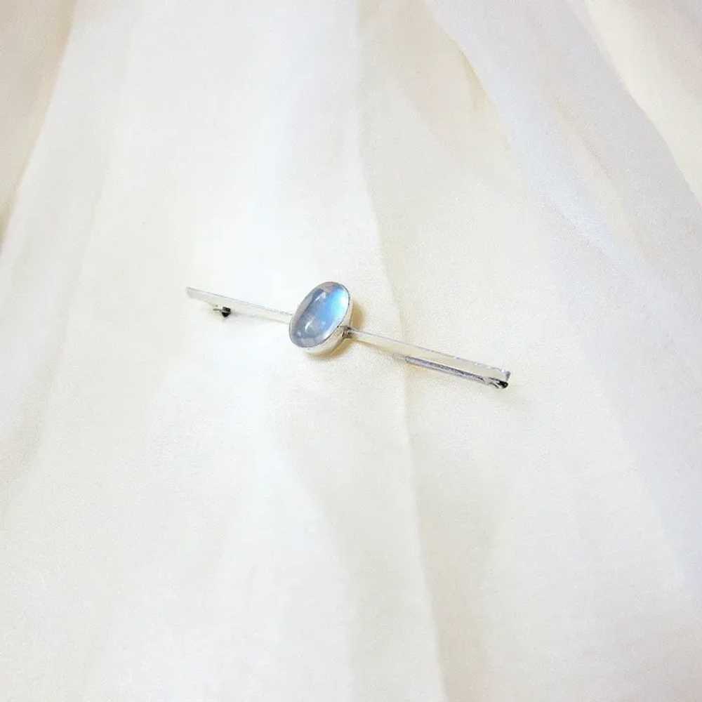 Edwardian Sterling Silver Cabochon Moonstone Broo… - image 4