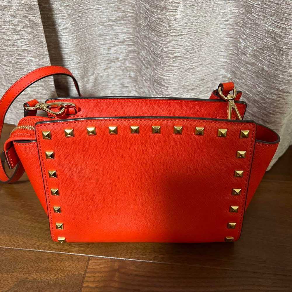 MICHAEL KORS Orange Studs Shoulder Bag. - image 6