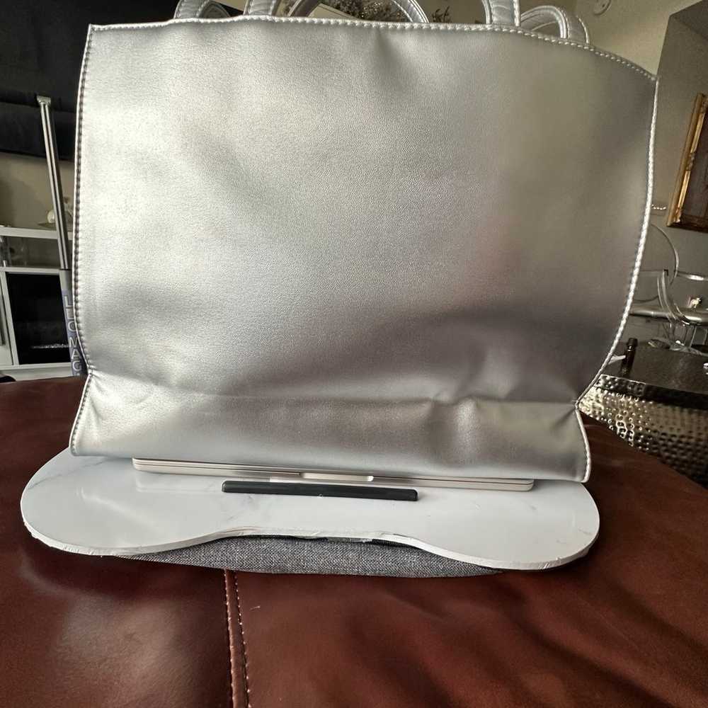 Telfar bag medium shopper in silver - image 3