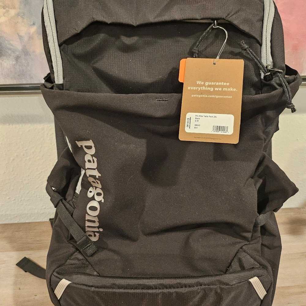 NWT Patagonia Wmn's Nine Trails Pack 26L - image 1