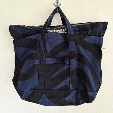 NWT Large Marimekko puffer deals tote bag