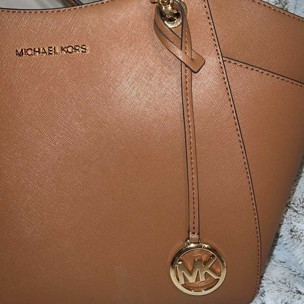 Michael Kors Saffiano Leather Jet Set purse/ new … - image 10