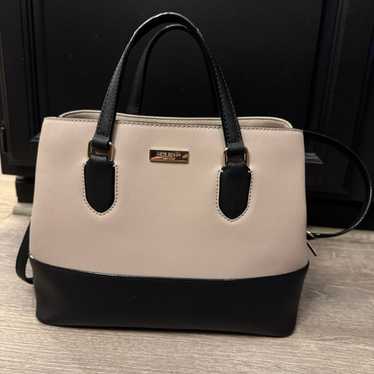 Kate Spade Purse & Wallet (Laurel Way)