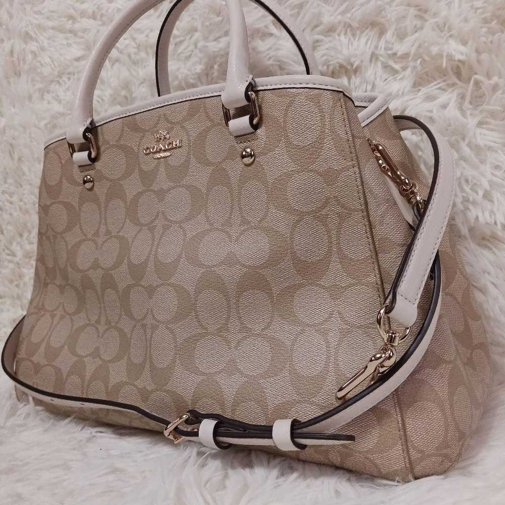 【Excellent Condition】COACH Signature Small Margot… - image 1