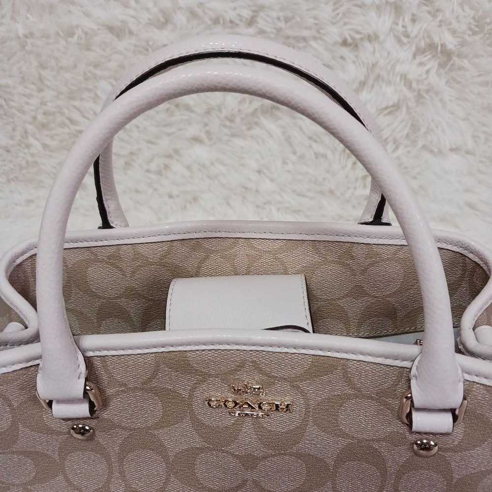 【Excellent Condition】COACH Signature Small Margot… - image 4