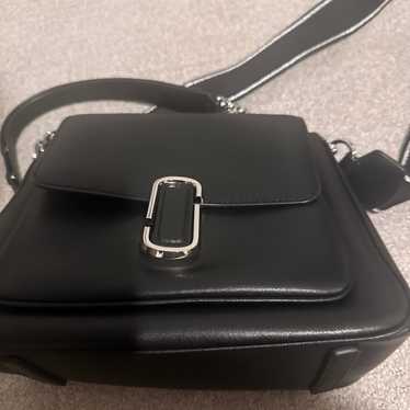 MARC JACOBS crossbody strap shoulder bags