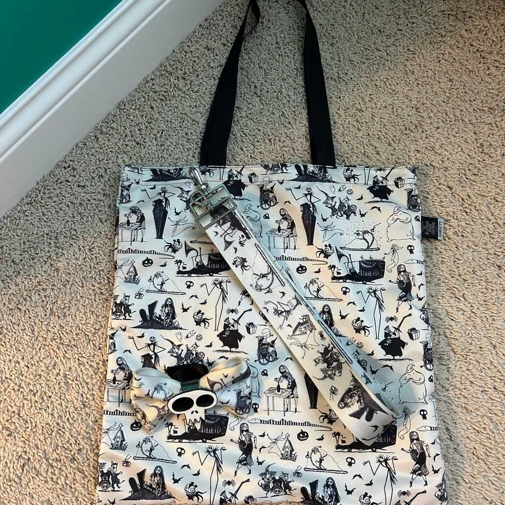 Harvey’s NBC Shopper tote, bow, and strap - image 1