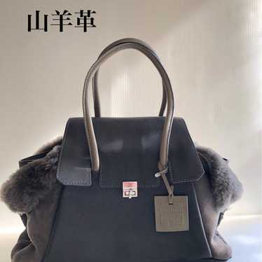 Potior Goat Leather Mouton Tote Bag can be worn o… - image 1