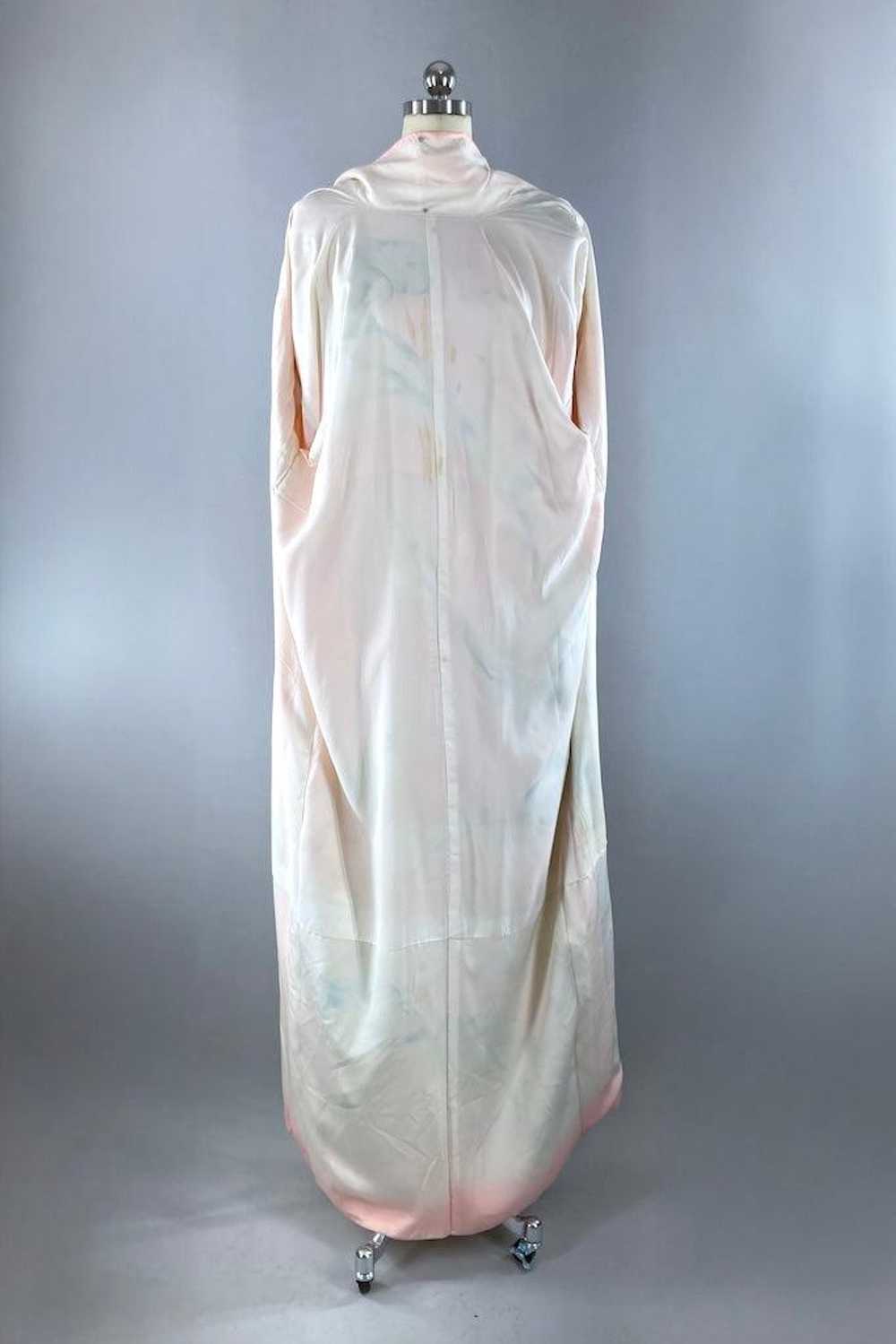 Vintage 1960s Peach Silk Furisode Kimono - image 7