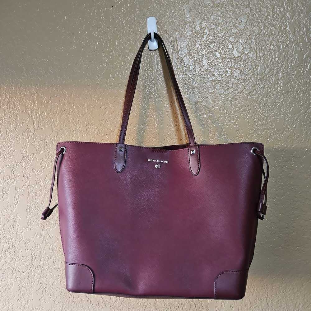 Michael Kors leather tote large - image 1