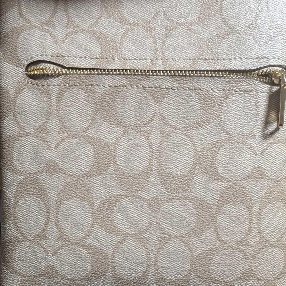 Women's mini coach crossbody - image 2