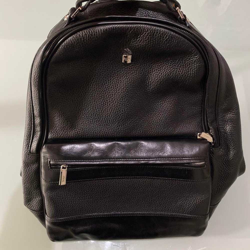 GIUDI Soft Embossed Leather Backpack - image 1