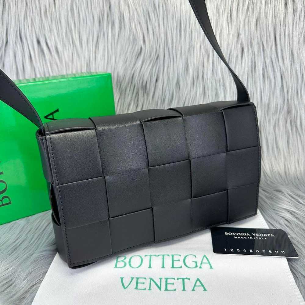 Bottega Veneta Cassette Shoulder Bag Black - image 2