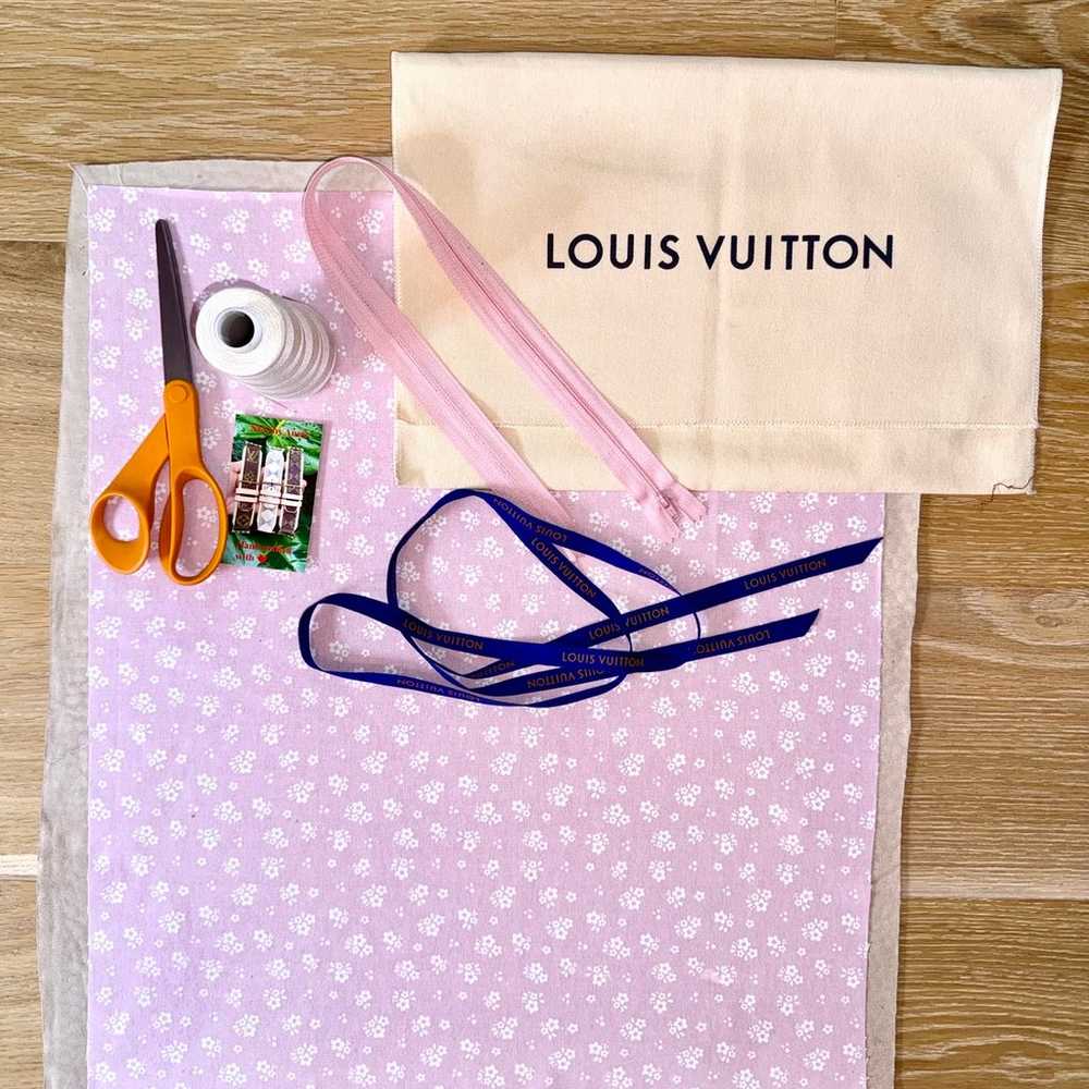 Louis Vuitton Dust bag crossbody - image 11