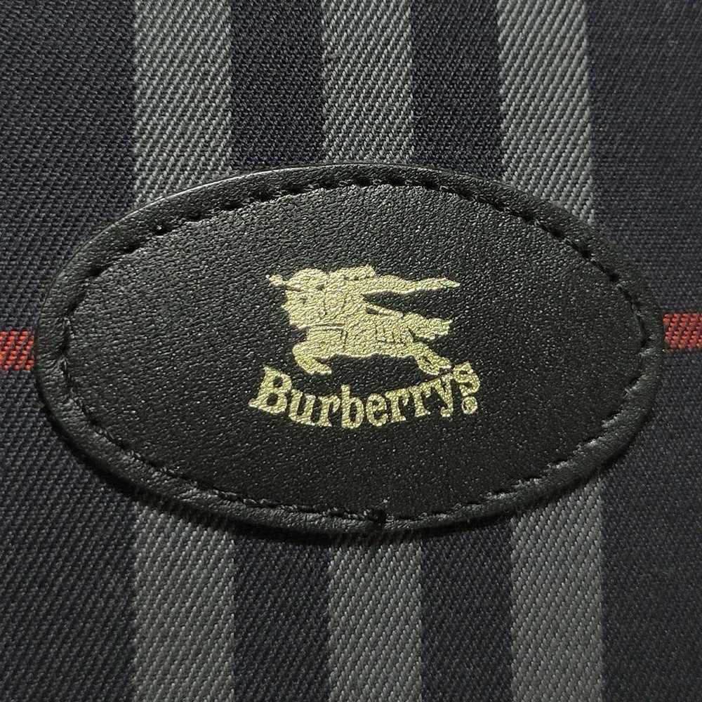 Burberry tote bag in near-unused condition Nova c… - image 3