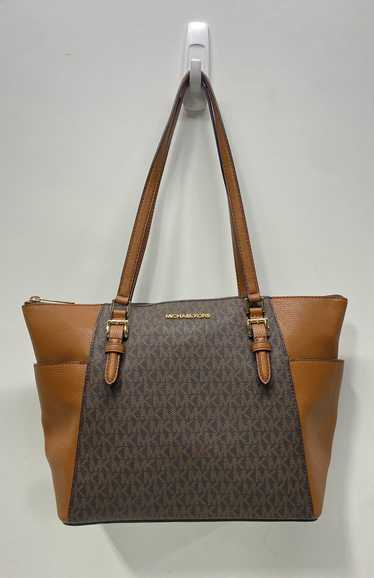 Michael Kors Monogram Signature Charlotte Ciara Sh