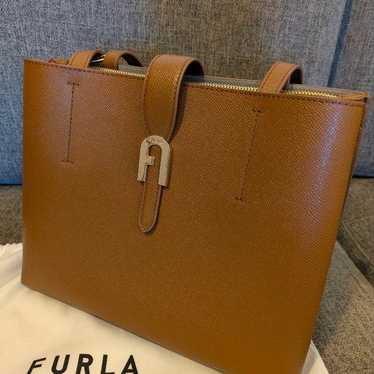 【Excellent Condition】 FURLA Sofia Tote Bag Handba… - image 1